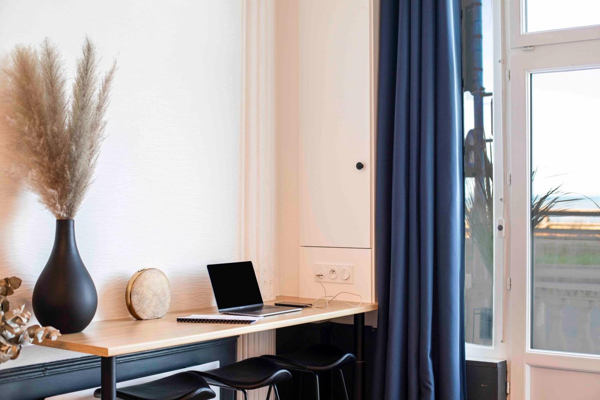 Welc'Home In Houlgate - Vue Et Acces Direct Sur Mer エクステリア 写真